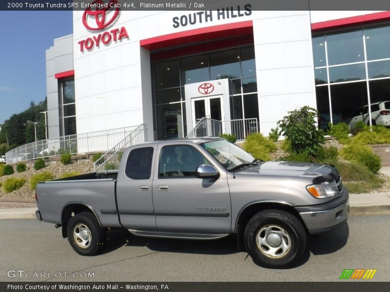 Platinum Metallic / Oak 2000 Toyota Tundra SR5 Extended Cab 4x4