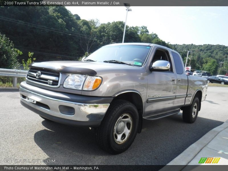 Platinum Metallic / Oak 2000 Toyota Tundra SR5 Extended Cab 4x4