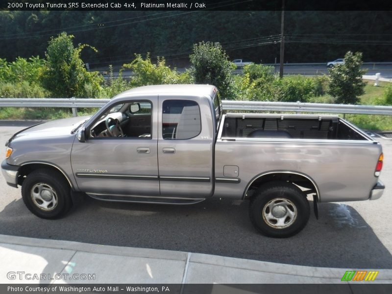 Platinum Metallic / Oak 2000 Toyota Tundra SR5 Extended Cab 4x4