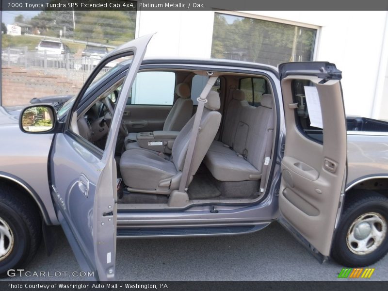 Platinum Metallic / Oak 2000 Toyota Tundra SR5 Extended Cab 4x4
