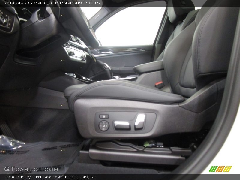 Glacier Silver Metallic / Black 2019 BMW X3 xDrive30i