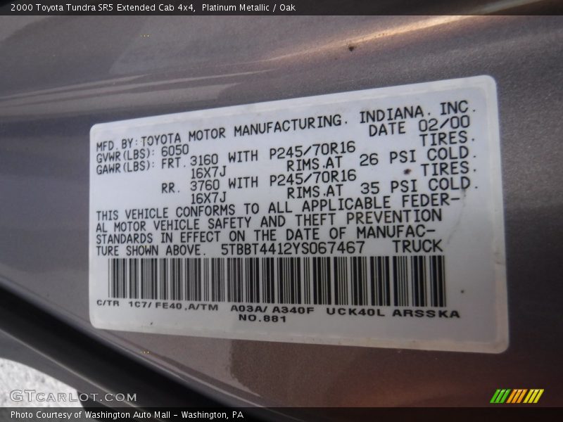 Platinum Metallic / Oak 2000 Toyota Tundra SR5 Extended Cab 4x4