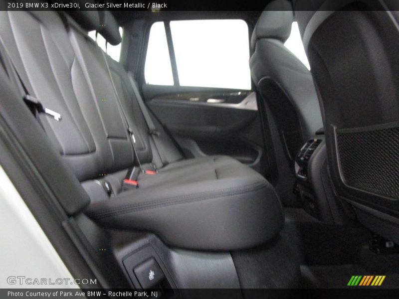 Glacier Silver Metallic / Black 2019 BMW X3 xDrive30i