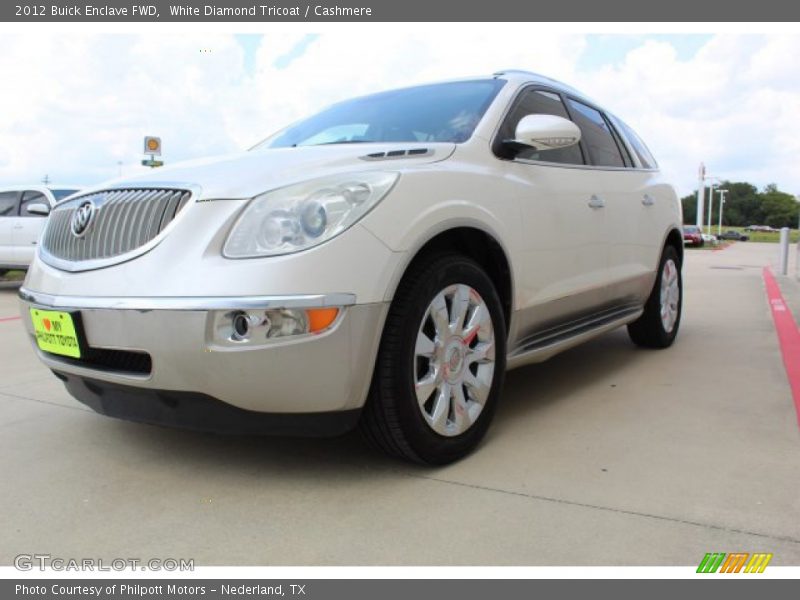 White Diamond Tricoat / Cashmere 2012 Buick Enclave FWD
