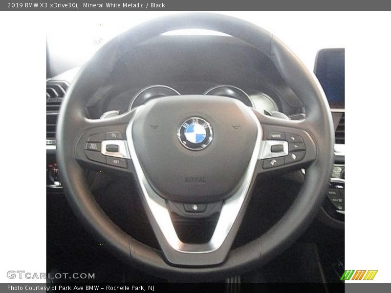 Mineral White Metallic / Black 2019 BMW X3 xDrive30i