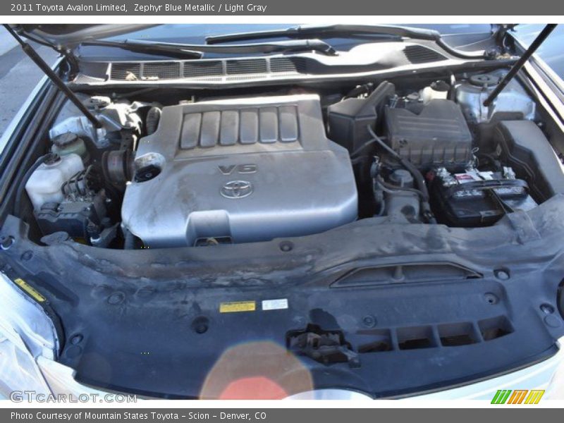 Zephyr Blue Metallic / Light Gray 2011 Toyota Avalon Limited