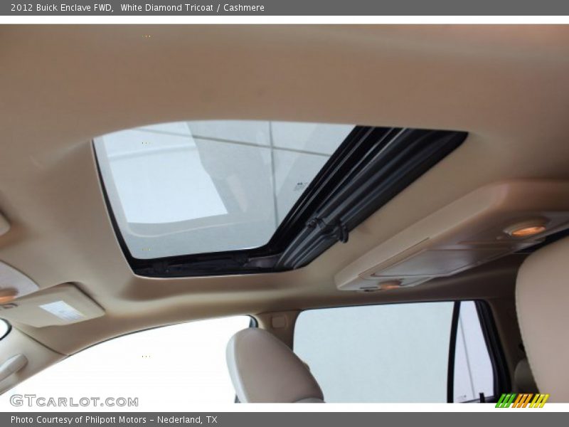 White Diamond Tricoat / Cashmere 2012 Buick Enclave FWD