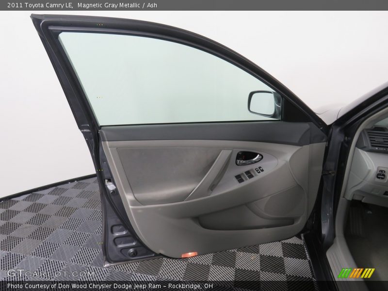Magnetic Gray Metallic / Ash 2011 Toyota Camry LE