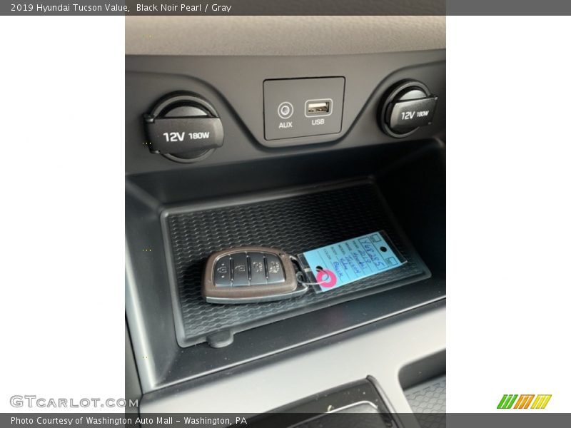Black Noir Pearl / Gray 2019 Hyundai Tucson Value