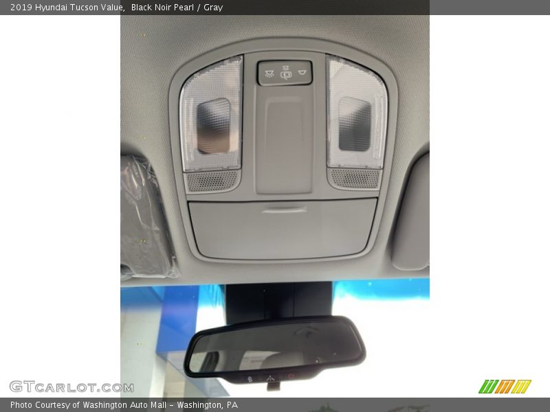 Black Noir Pearl / Gray 2019 Hyundai Tucson Value