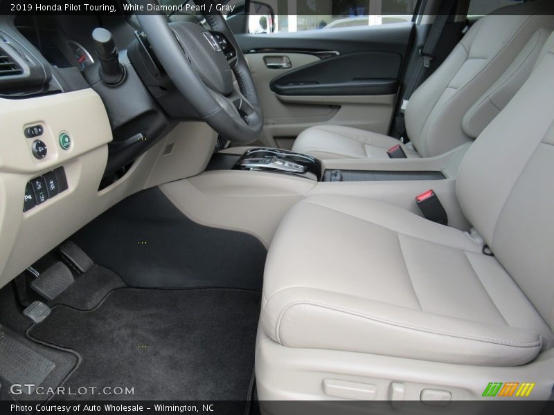 White Diamond Pearl / Gray 2019 Honda Pilot Touring