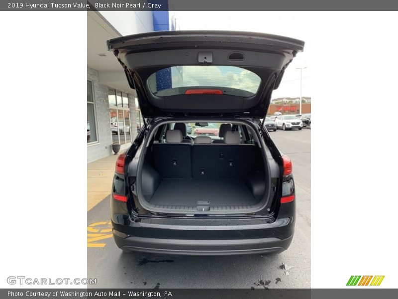 Black Noir Pearl / Gray 2019 Hyundai Tucson Value