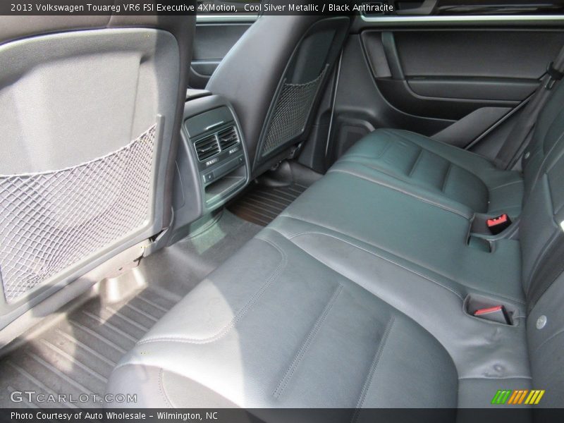Cool Silver Metallic / Black Anthracite 2013 Volkswagen Touareg VR6 FSI Executive 4XMotion