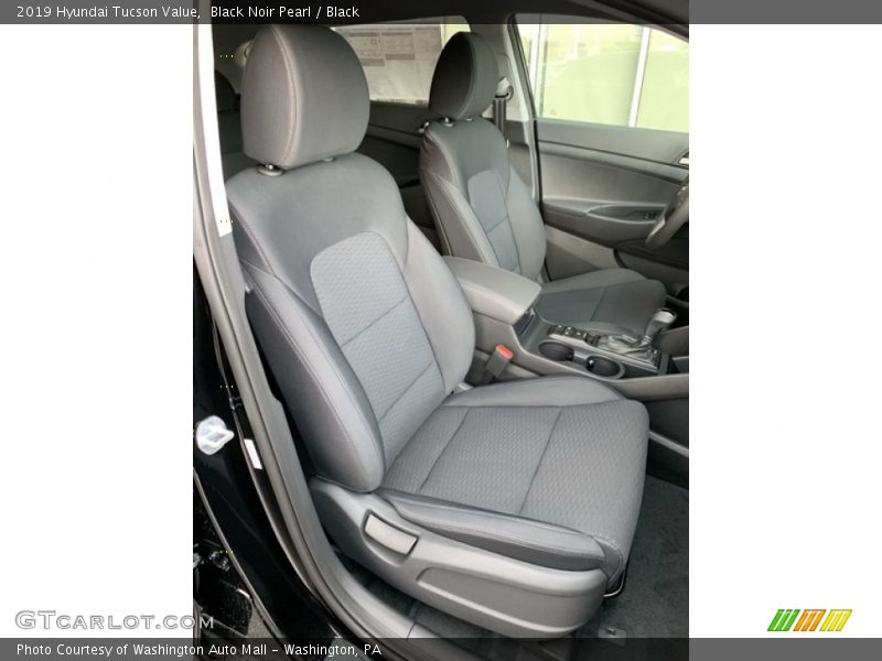 Black Noir Pearl / Black 2019 Hyundai Tucson Value