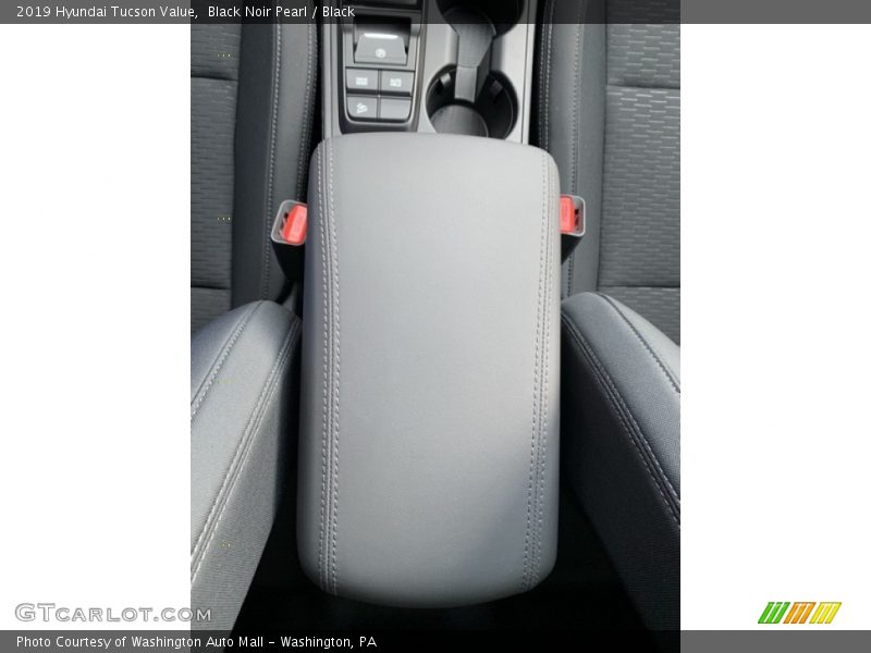 Black Noir Pearl / Black 2019 Hyundai Tucson Value