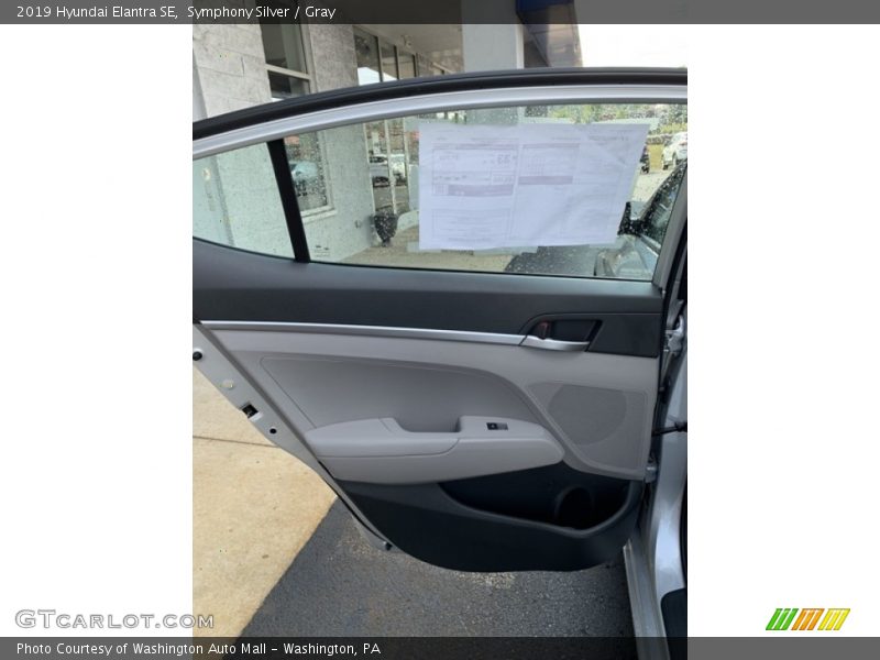 Symphony Silver / Gray 2019 Hyundai Elantra SE