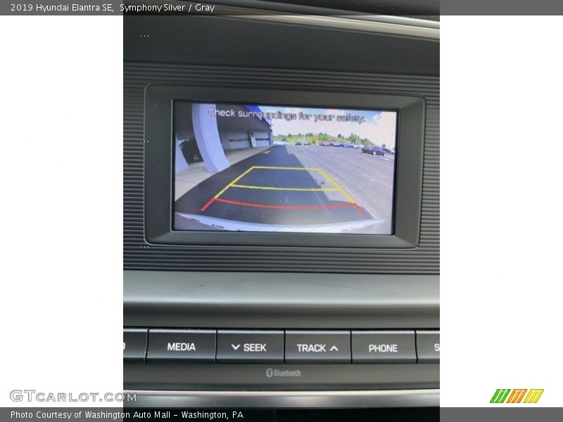 Symphony Silver / Gray 2019 Hyundai Elantra SE
