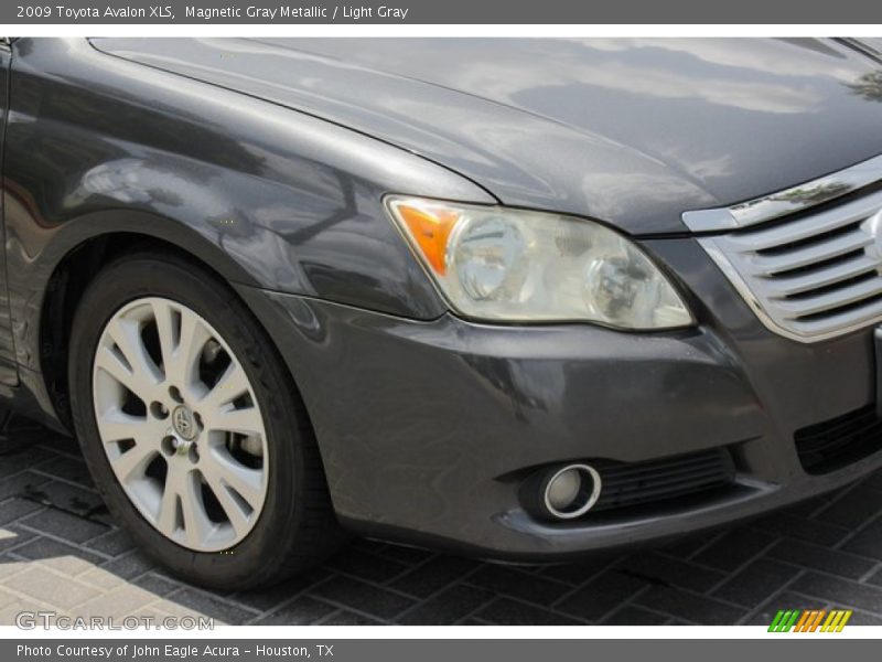 Magnetic Gray Metallic / Light Gray 2009 Toyota Avalon XLS