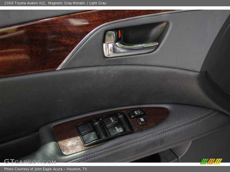 Magnetic Gray Metallic / Light Gray 2009 Toyota Avalon XLS