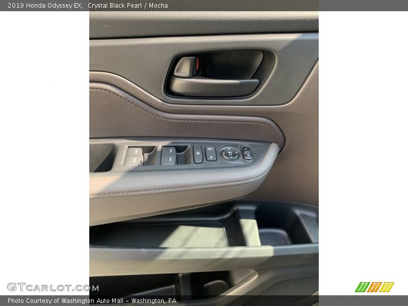 Crystal Black Pearl / Mocha 2019 Honda Odyssey EX