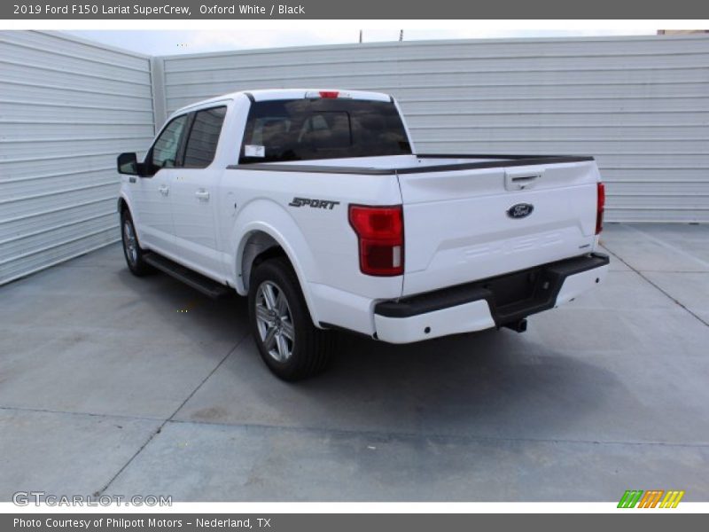 Oxford White / Black 2019 Ford F150 Lariat SuperCrew