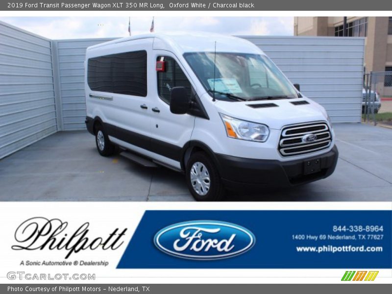 Oxford White / Charcoal black 2019 Ford Transit Passenger Wagon XLT 350 MR Long