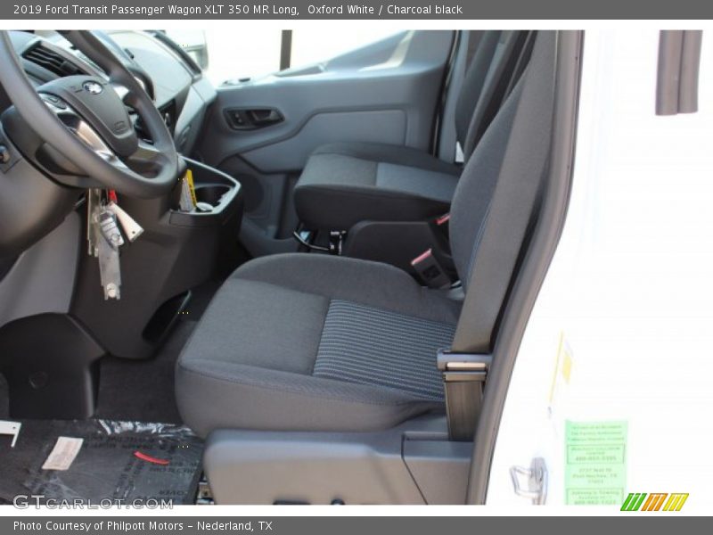 Front Seat of 2019 Transit Passenger Wagon XLT 350 MR Long