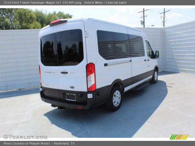 Oxford White / Charcoal black 2019 Ford Transit Passenger Wagon XLT 350 MR Long