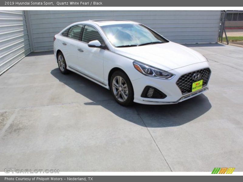 Quartz White Pearl / Black 2019 Hyundai Sonata Sport