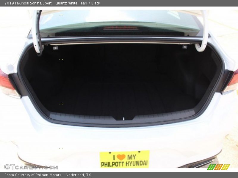 Quartz White Pearl / Black 2019 Hyundai Sonata Sport