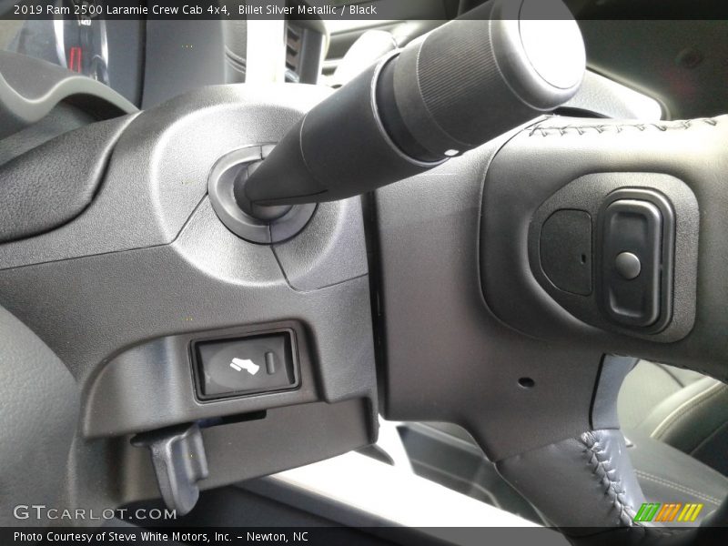  2019 2500 Laramie Crew Cab 4x4 Steering Wheel