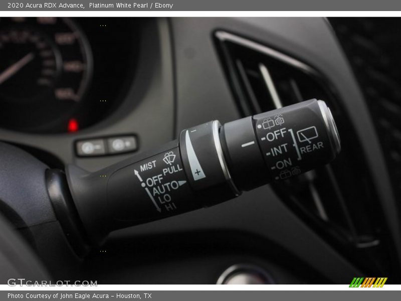 Controls of 2020 RDX Advance