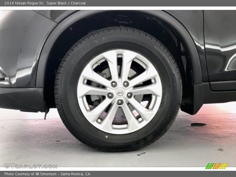 Super Black / Charcoal 2014 Nissan Rogue SV