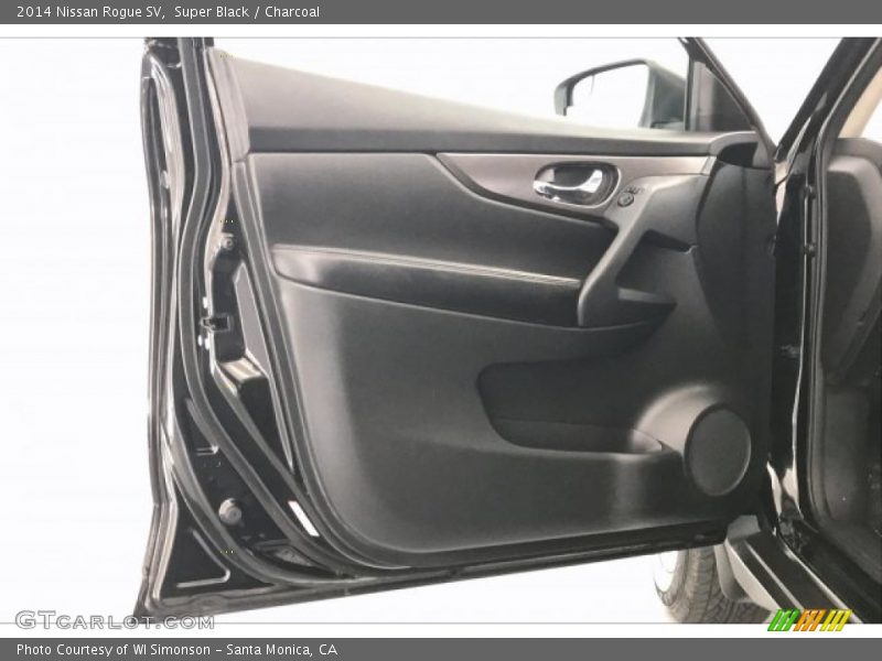 Super Black / Charcoal 2014 Nissan Rogue SV