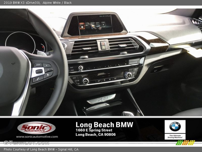 Alpine White / Black 2019 BMW X3 sDrive30i