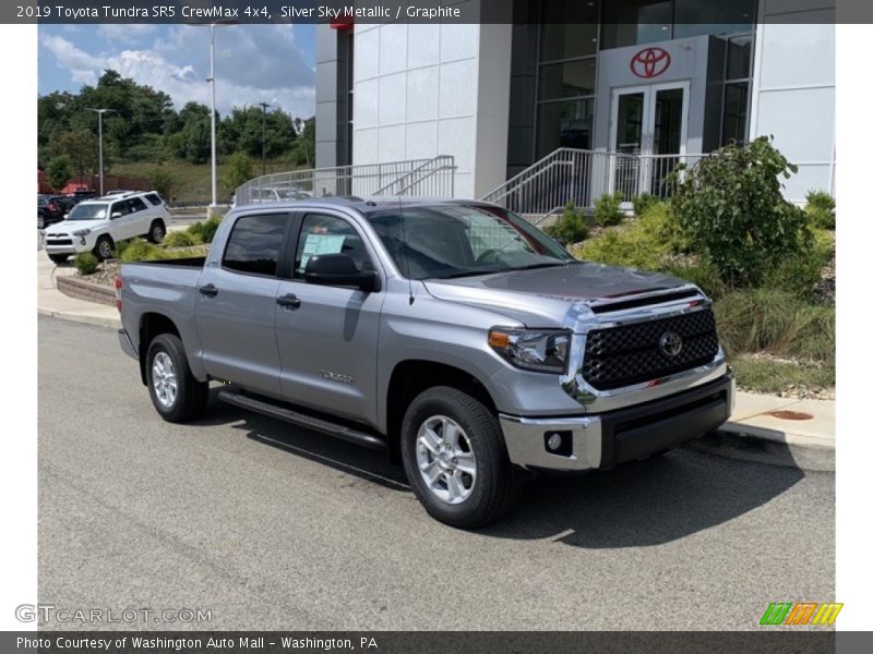 Silver Sky Metallic / Graphite 2019 Toyota Tundra SR5 CrewMax 4x4