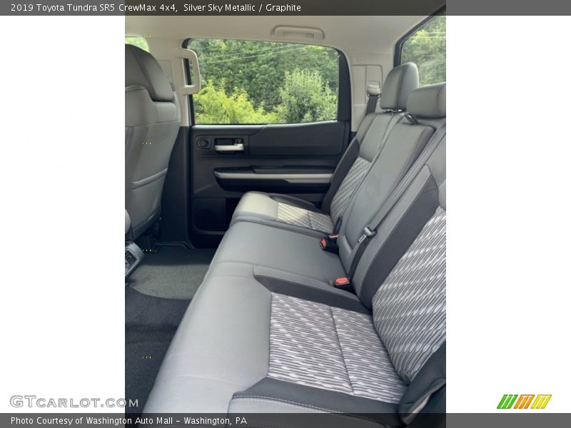 Silver Sky Metallic / Graphite 2019 Toyota Tundra SR5 CrewMax 4x4