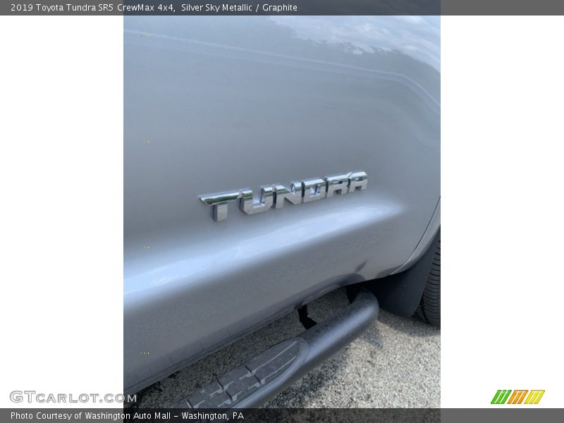 Silver Sky Metallic / Graphite 2019 Toyota Tundra SR5 CrewMax 4x4