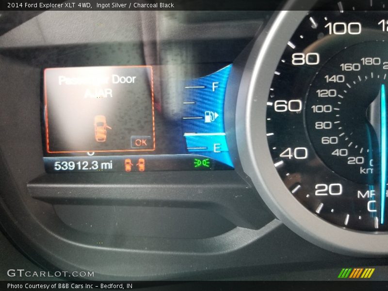 Ingot Silver / Charcoal Black 2014 Ford Explorer XLT 4WD