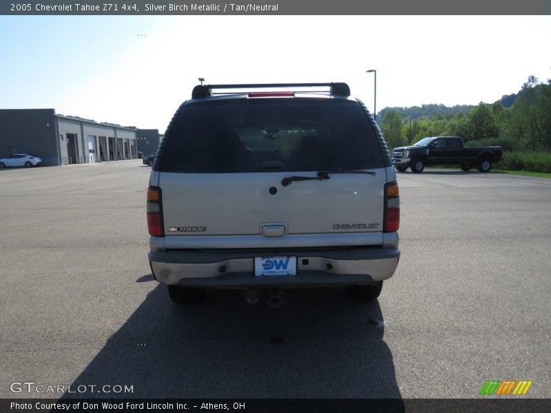 Silver Birch Metallic / Tan/Neutral 2005 Chevrolet Tahoe Z71 4x4