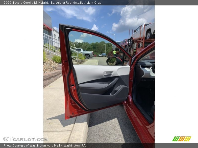 Barcelona Red Metallic / Light Gray 2020 Toyota Corolla LE Hybrid