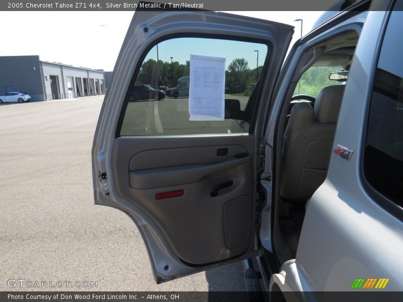 Silver Birch Metallic / Tan/Neutral 2005 Chevrolet Tahoe Z71 4x4