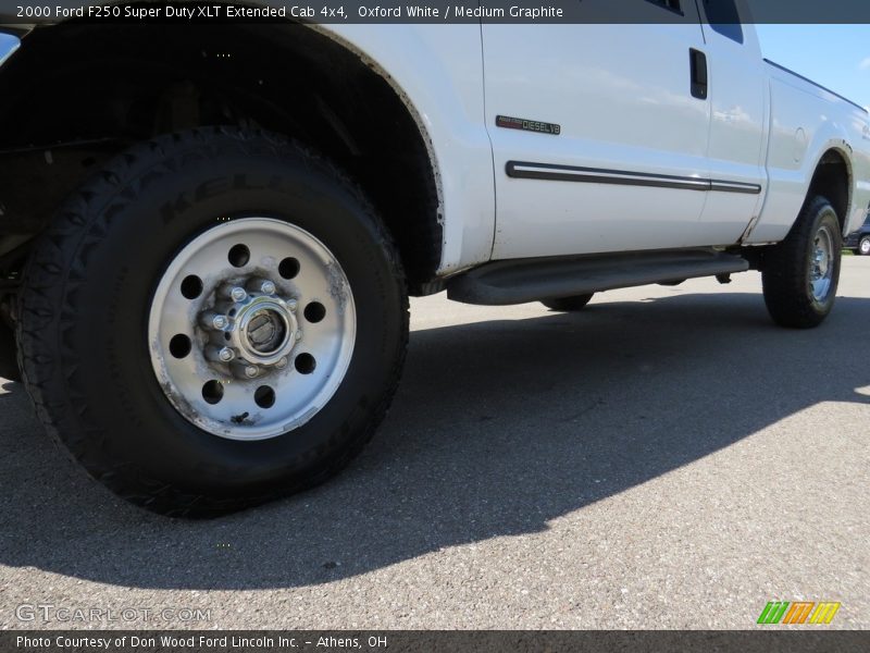 Oxford White / Medium Graphite 2000 Ford F250 Super Duty XLT Extended Cab 4x4
