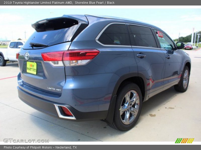 Shoreline Blue Pearl / Black 2019 Toyota Highlander Limited Platinum AWD