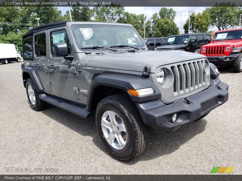 Front 3/4 View of 2020 Wrangler Unlimited Sport 4x4