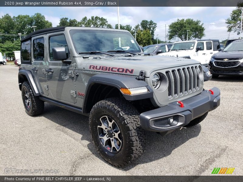 Front 3/4 View of 2020 Wrangler Unlimited Rubicon 4x4