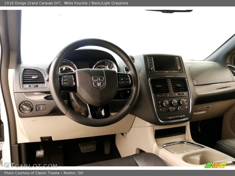 White Knuckle / Black/Light Graystone 2018 Dodge Grand Caravan SXT