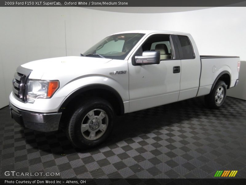 Oxford White / Stone/Medium Stone 2009 Ford F150 XLT SuperCab