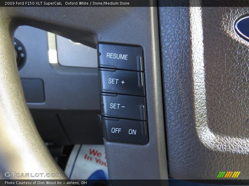Oxford White / Stone/Medium Stone 2009 Ford F150 XLT SuperCab