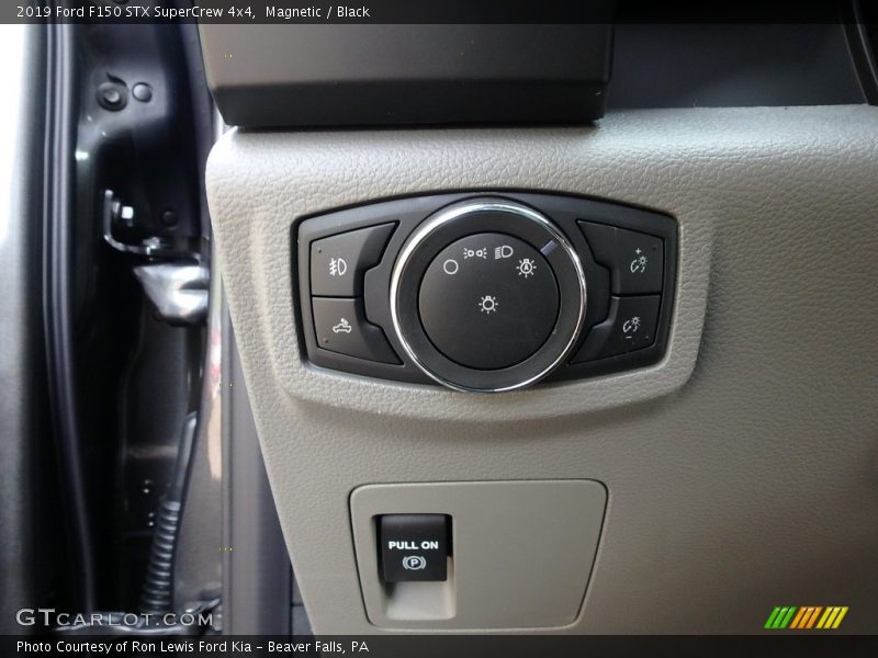 Magnetic / Black 2019 Ford F150 STX SuperCrew 4x4